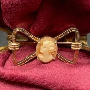 Vintage 1940s Shell Cameo Brooch – AMCO 12K Gold Filled Bow Bar Pin Coquette‎